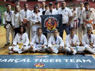 Academia Marçal Tiger conquista 17 medalhas no Campeonato Brasileiro Regional Sudeste de Taekwondo