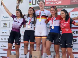 Iara Caetano é vice-campeã da sexta etapa da Copa do Mundo de MTB XCE em São Paulo